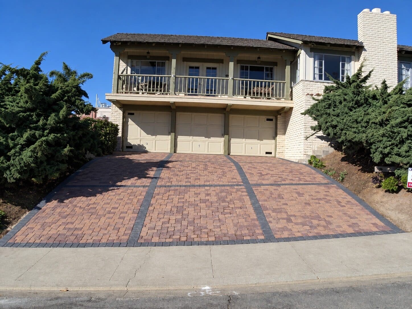 Patterned driveway
